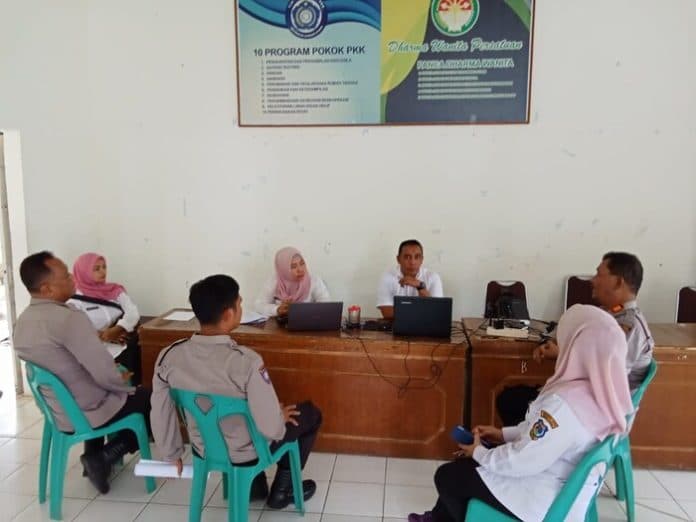 sejumlah_lurah_di_pemko_tebing_tinggi_ikuti_sosialisasi_soal_polisi_rw