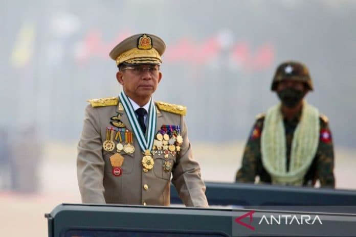 sejumlah_perusahaan_terdeteksi_terus_pasok_avtur_untuk_junta_myanmar