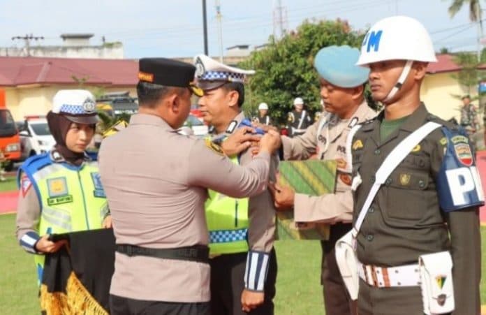 sejumlah_polres_jajaran_polda_sumut_gelar_apel_operasi_lilin_toba_2023
