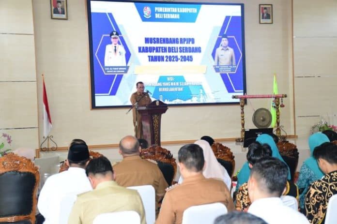 sekda_buka_musrenbang_rpjpd_kabupaten_deli_serdang_tahun_2025_2045
