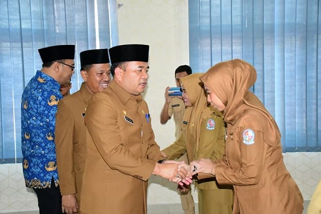 sekda_deli_serdang_lantik_3_kepala_puskesmas_dan_1_kasubbag_tu