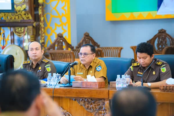 sekda_labuhanbatu_berantas_korupsi_perlu_sinergi_dan_kolaborasi