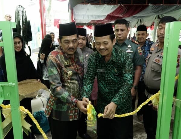 sekolah_jabal_nur_tebing_tinggi_diresmikan_wali_kota_tingkatkan_kompetensi_guru
