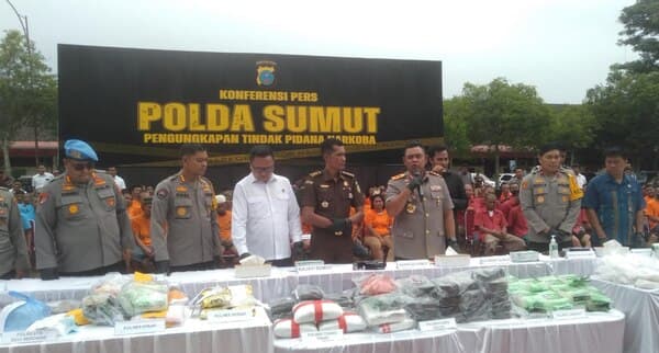 selama_47_hari_polda_sumut_sita_175_kg_sabu_dengan_713_tersangka