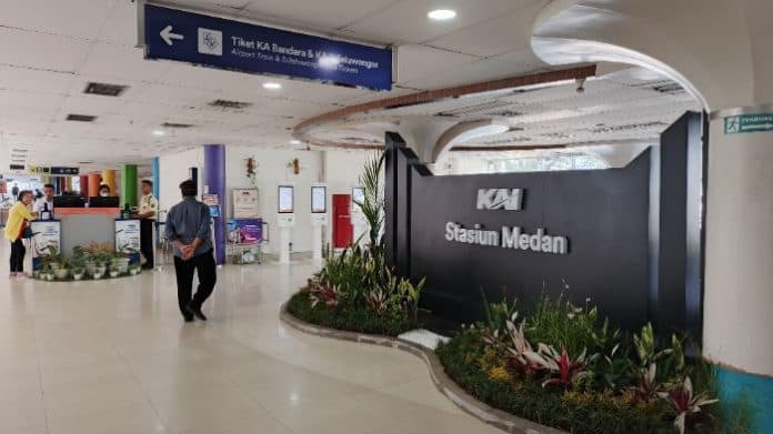 selama_januari_oktober_2024_stasiun_ka_medan_layani_725534_penumpang