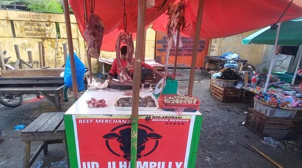 selama_pon_penjualan_daging_sapi_menurun_harga_cabai_merah_dan_tomat_naik