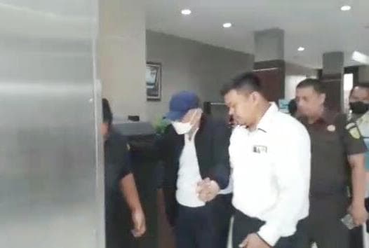 selesai_diperiksa_jaksa_tersangka_atek_siap_siap_ke_simalungun