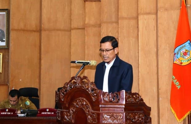 seluruh_fraksi_dprd_batu_bara_setuju_ranperda_rpik_4_fraksi_beri_catatan