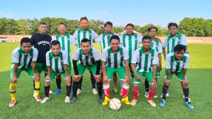 semarak_hut_ke_79_ri_dan_sambut_pon_xxi_tim_polres_asahan_tekuk_wartawan_asahan_fc_skor_5_1