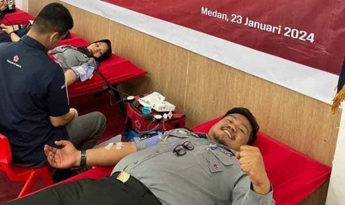semarakkan_hari_bhakti_imigrasi_pegawai_lapas_medan_donorkan_darah