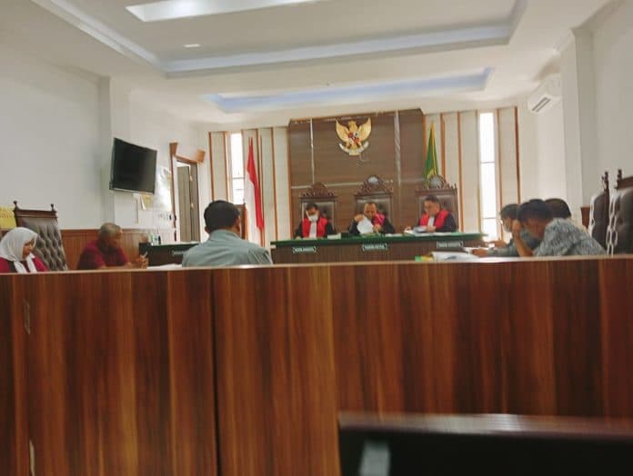 sengketa_lahan_di_desa_kota_galuh_hadirkan_saksi_notaris