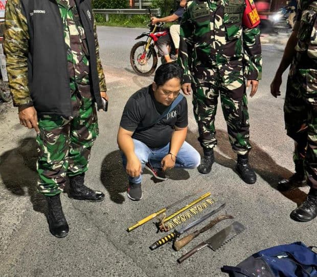 senjata_tajam_ditemukan_di_melanthon_siregar