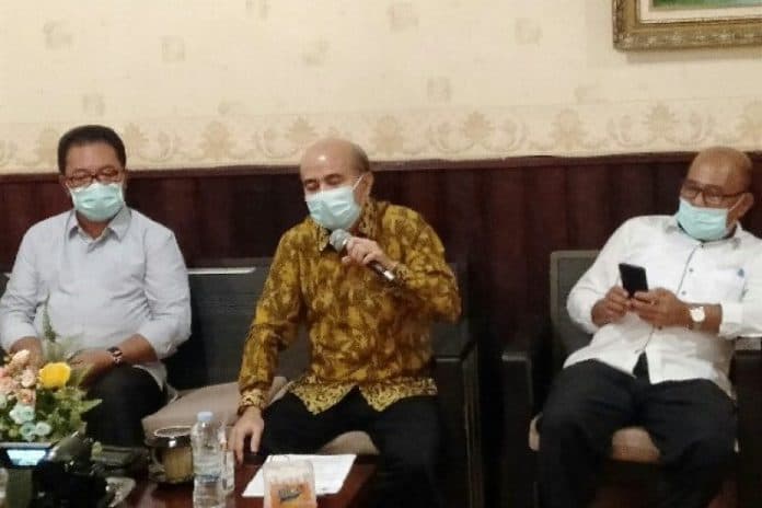seorang_anggota_dprd_nias_barat_positif_covid_19
