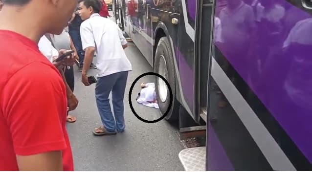 seorang_pelajar_tewas_terlindas_bus_eldivo_di_jalan_medan