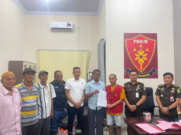 sepakat_berdamai_kejati_sumut_hentikan_perkara_penganiayaan