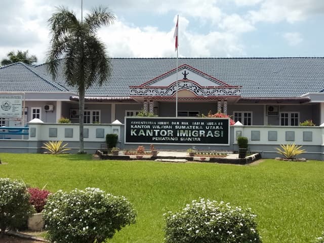 sepanjang_tahun_2022_imigrasi_klas_ii_tpi_pematang_siantar_mendeportasi_5_orang_wna