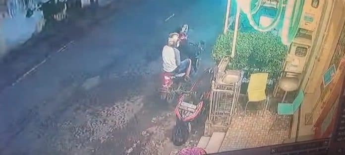 sepeda_motor_depan_resto_di_medan_dicuri_polisi_belum_terima_laporan