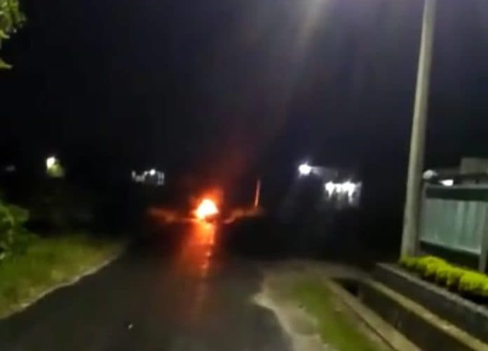 sepeda_motor_dibakar_di_lubuk_pakam_pelaku_diduga_anggota_geng_motor