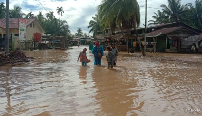seratusan_sekolah_di_aceh_timur_terendam_banjir
