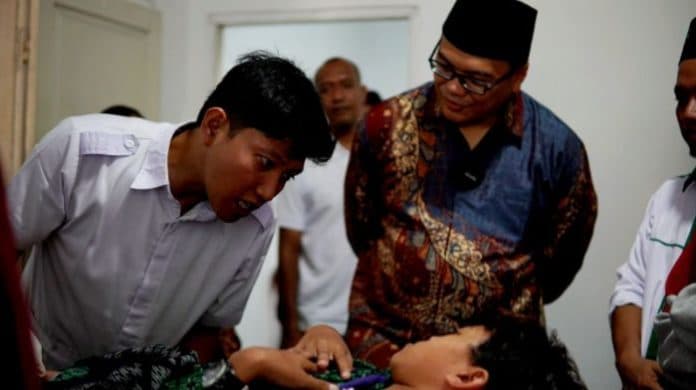 seratusan_warga_hamparan_perak_ikut_sunat_massal_gratis_ini_pesan_ketua_idi_deli_serdang