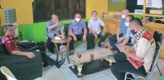 sering_macet_pengalihan_arus_lalulintas_di_jalan_waru_dan_sengon_medan_segera_dilakukan
