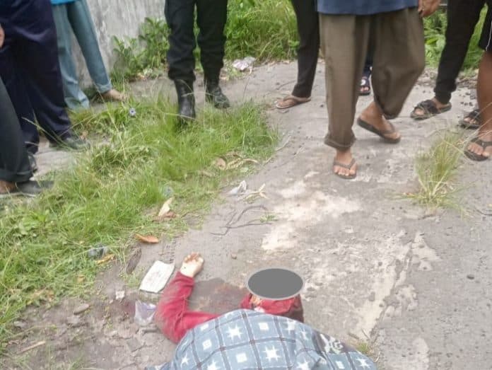 sesosok_mayat_ditemukan_dekat_parit_di_jalan_avros_medan