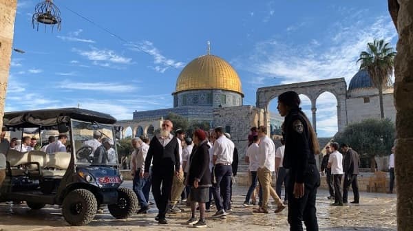 setelah_polisi_israel_giliran_pemukim_israel_menerobos_mesjid_al_aqsa