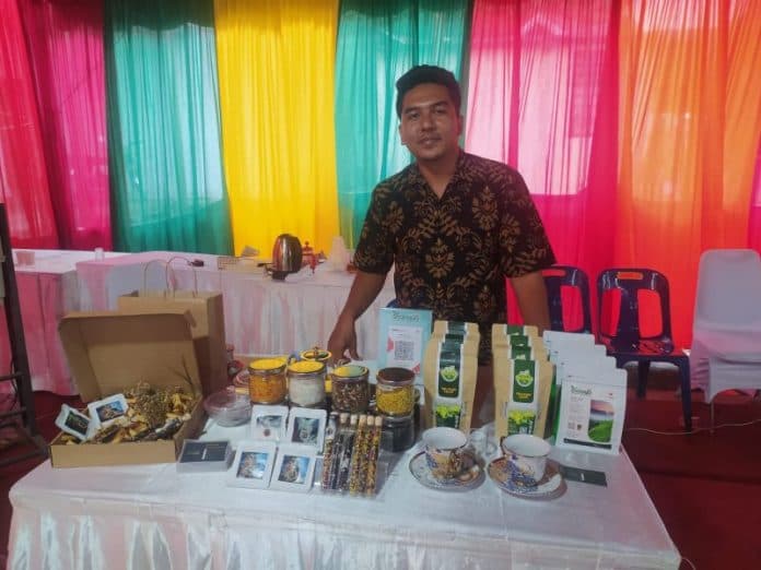 shanaya_perkenalkan_tea_blend_kekinian_di_siantar