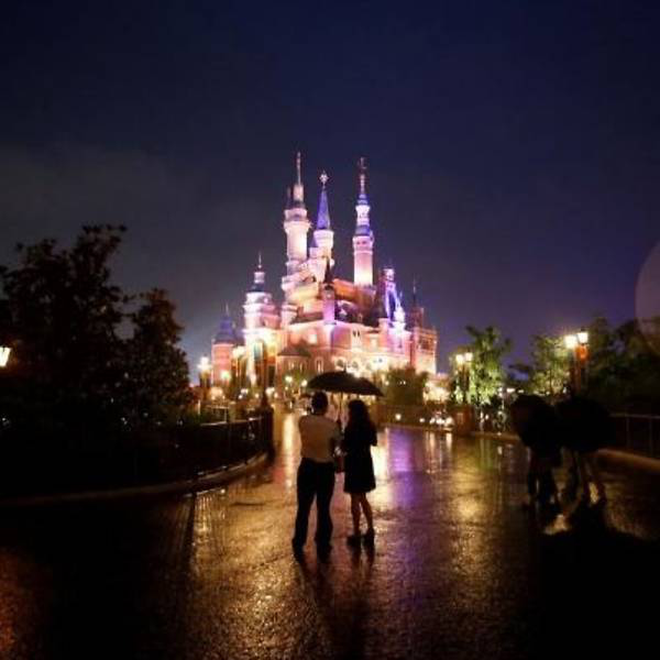 shanghai_disneyland_park_akan_dibuka_kembali_pada_11_mei