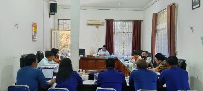 siantar_minim_mobil_kebakaran_kadis_damkarmat_berterima_kasih_ke_pt_sttc