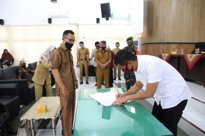 siantar_zona_merah_keluar_rumah_wajib_pakai_masker