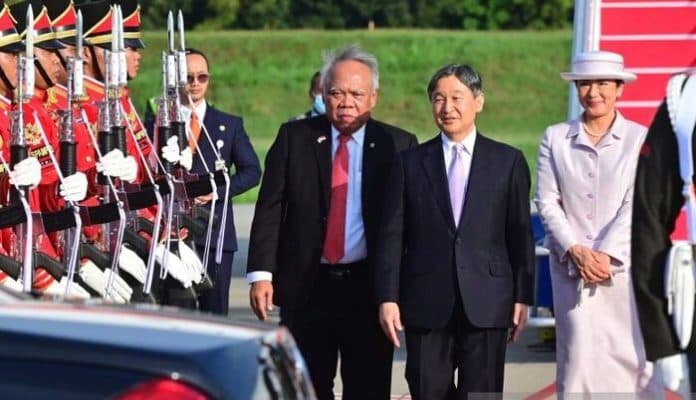 siap_bertemu_jokowi_kaisar_jepang_akan_berkunjung_ke_borobudur