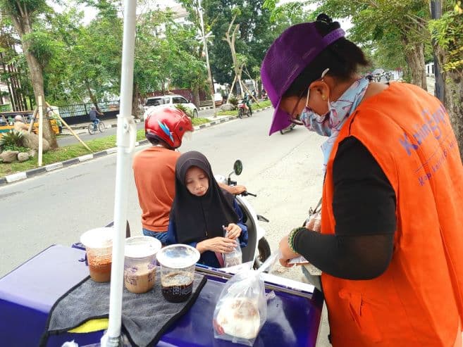 siasat_koling_gopal_hadapi_persaingan_kopi_keliling