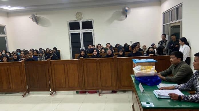 sidang_gugatan_maladministrasi_pppk_langkat_di_ptun_medan_penggugat_ajukan_121_bukti_surat