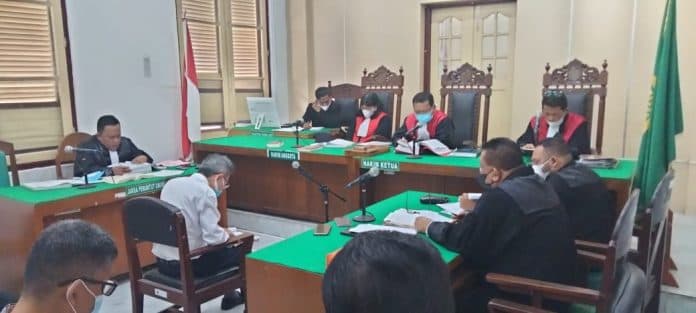 sidang_pemalsuan_akta_warisan_notaris_kembali_mangkir