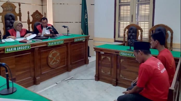 sidang_putusan_dua_kurir_38_kg_sabu_asal_aceh_ditunda