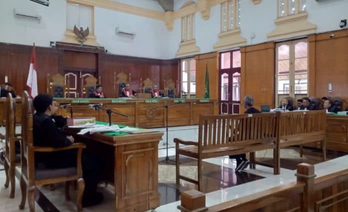 sidang_tuntutan_kasus_korupsi_imb_balei_merah_siantar_kembali_ditunda