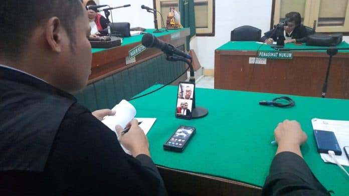 sidang_tuntutan_perkara_penganiayaan_tewaskan_tahanan_polrestabes_medan_kembali_ditunda