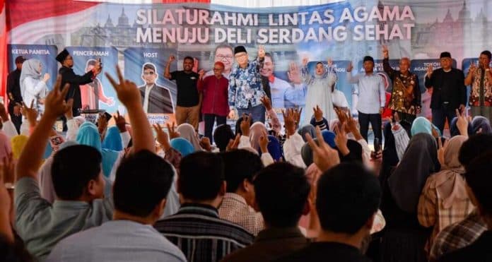 silaturahmi_lintas_agama_asri_tambunan_minta_jaga_persatuan_dan_kekompakan