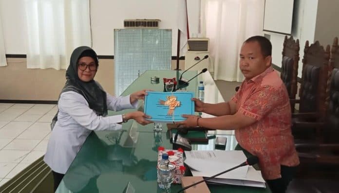 silpa_160_m_wali_kota_siantar_sampaikan_ranperda_pertanggungjawaban_apbd_2022