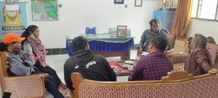 sistem_zonasi_merugikan_puluhan_anak_desa_ria_ria_terancam_putus_sekolah