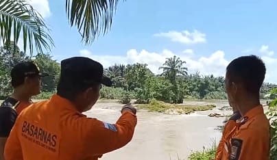 siswa_sd_yang_tenggelam_di_sungai_silau_asahan_belum_ditemukan
