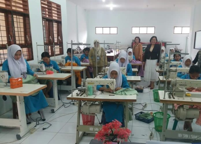 siswa_smk_negeri_1_siantar_ikuti_ukk_demi_menghasilkan_lulusan_berkompeten