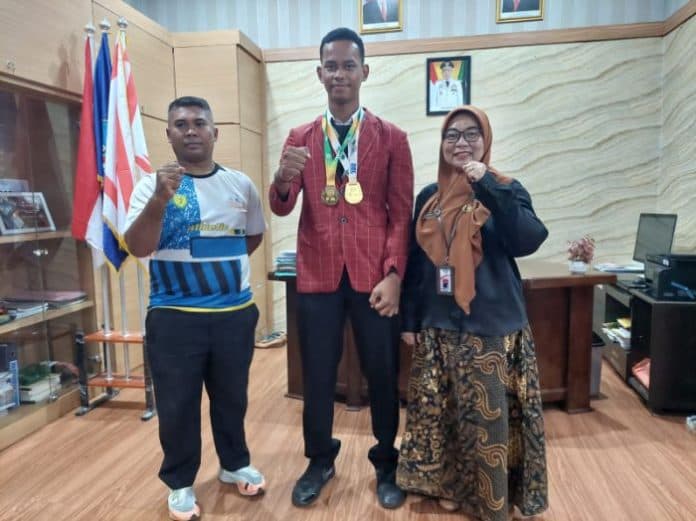 siswa_smkn_7_medan_ini_wakili_indonesia_ke_sacs_di_china