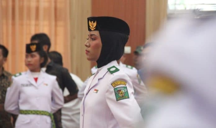 siswi_smk_prama_artha_akan_pimpin_upacara_hut_ri_ke_79_di_simalungun