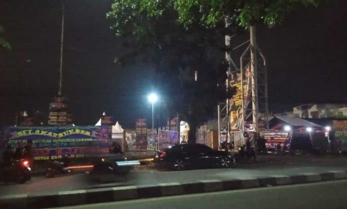 situasi_di_area_pelantikan_grib_jaya_mulai_kondusif_pasukan_brimob_berangsur_bubar