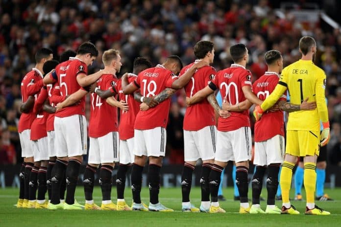 skuat_manchester_united_dikabarkan_keracunan_makanan_12_orang_sakit
