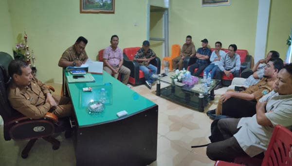 sman_5_siantar_disomasi_kosongkan_lahan_begini_penjelasan_kacab_disdik_sumut_wilayah_vi