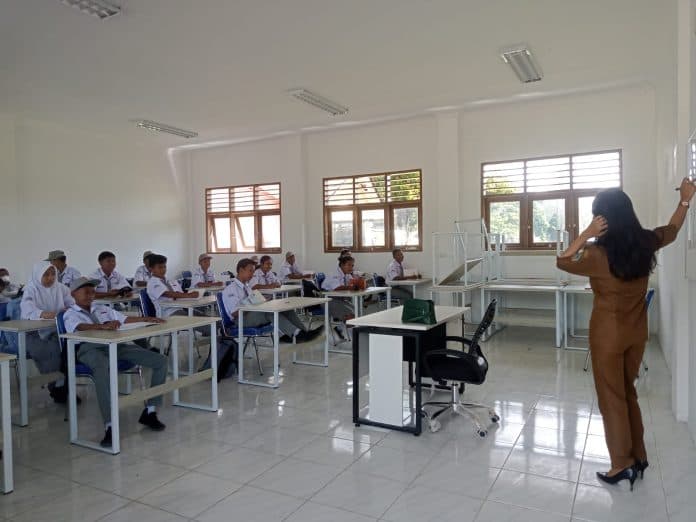 smk_negeri_1_panei_simalungun_kekurangan_fasilitas_praktek