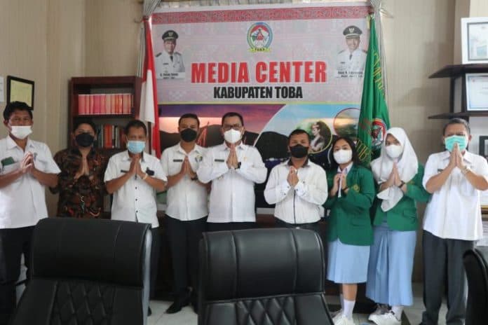 smk_swasta_arjuna_laguboti_kembangkan_obat_herbal